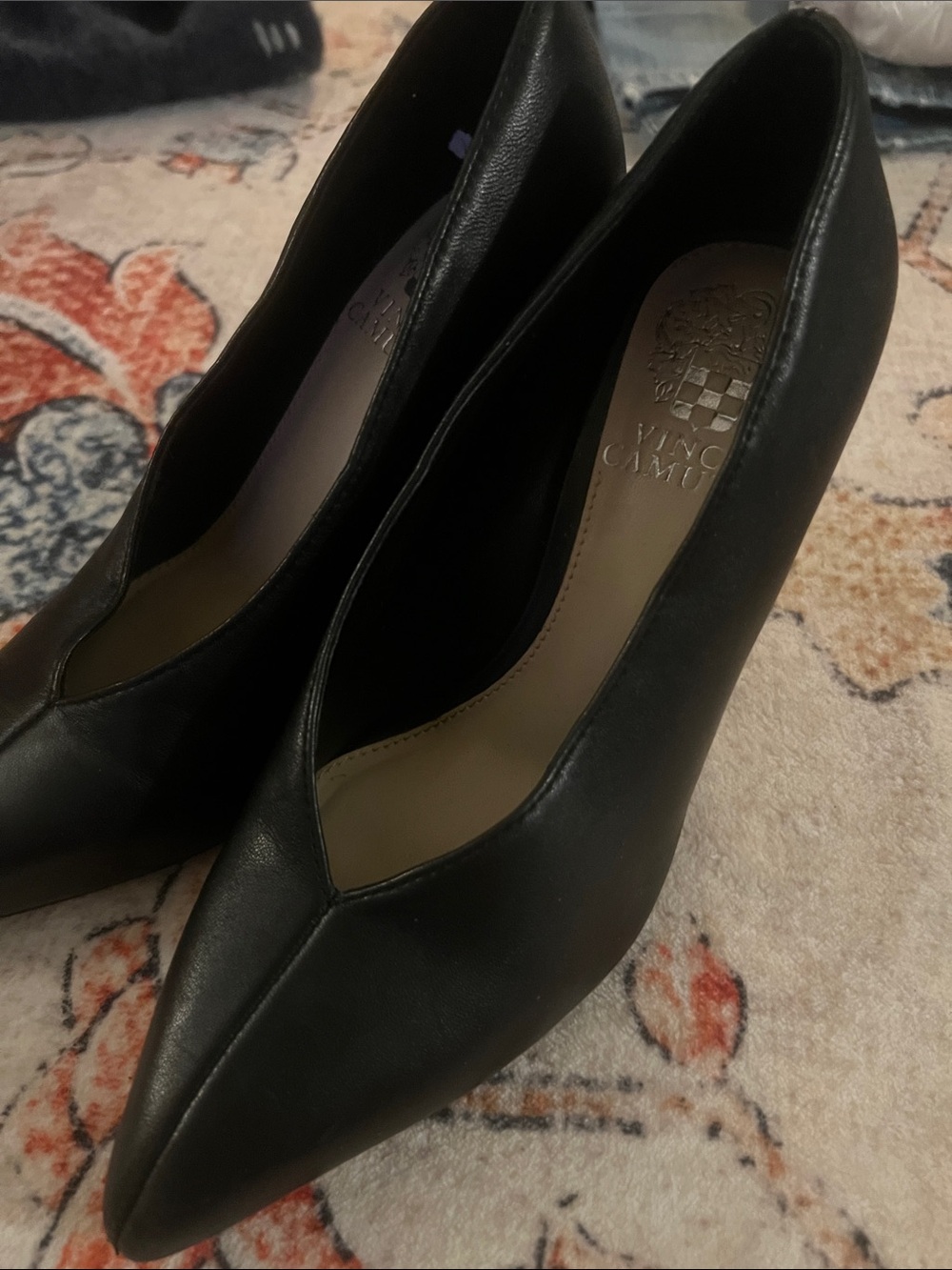 Vince Camuto Black Leather Pointed-Toe Pumps